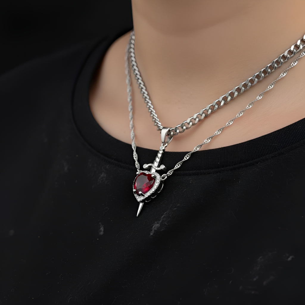 Dague D'Amour Pendant